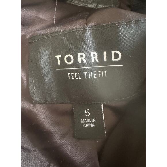 Torrid Black Vegan Leather Jacket - Sz. 5X - Picture 4 of 7